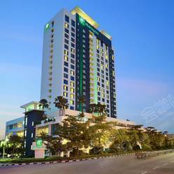 马六甲五星级酒店最大容纳400人的会议场地|马六甲假日酒店(Holiday Inn Melaka, an IHG Hotel)的价格与联系方式